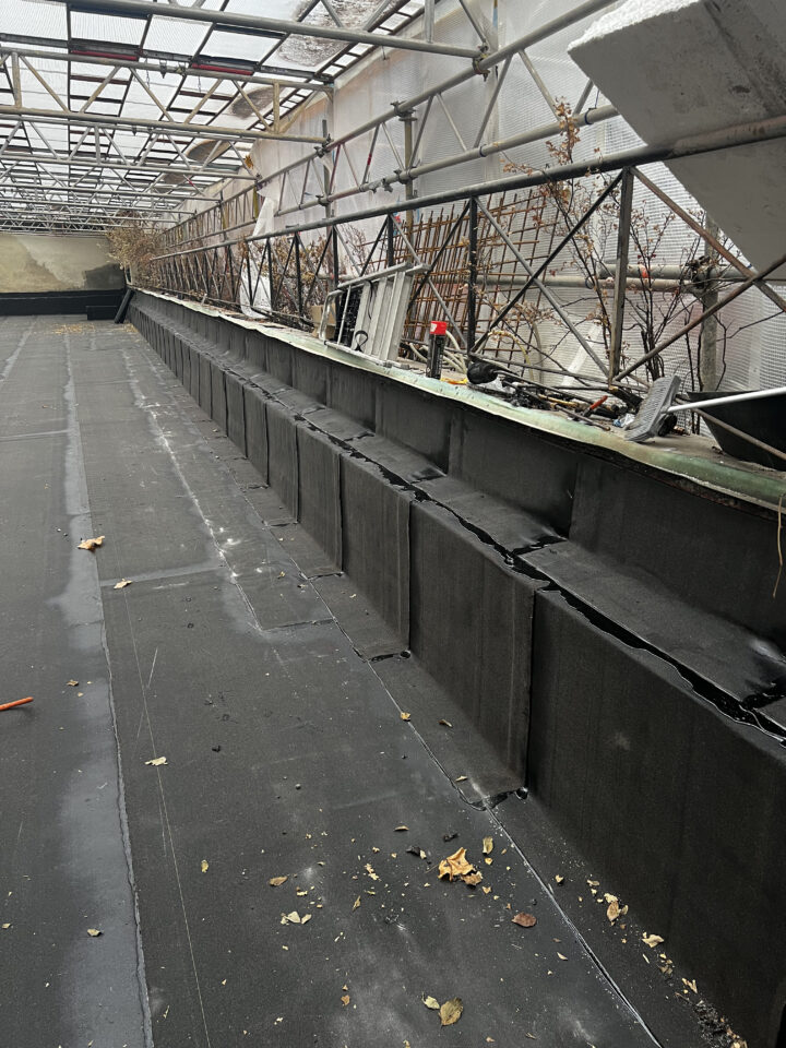 Tätskikt innergård Guldfisken (1)